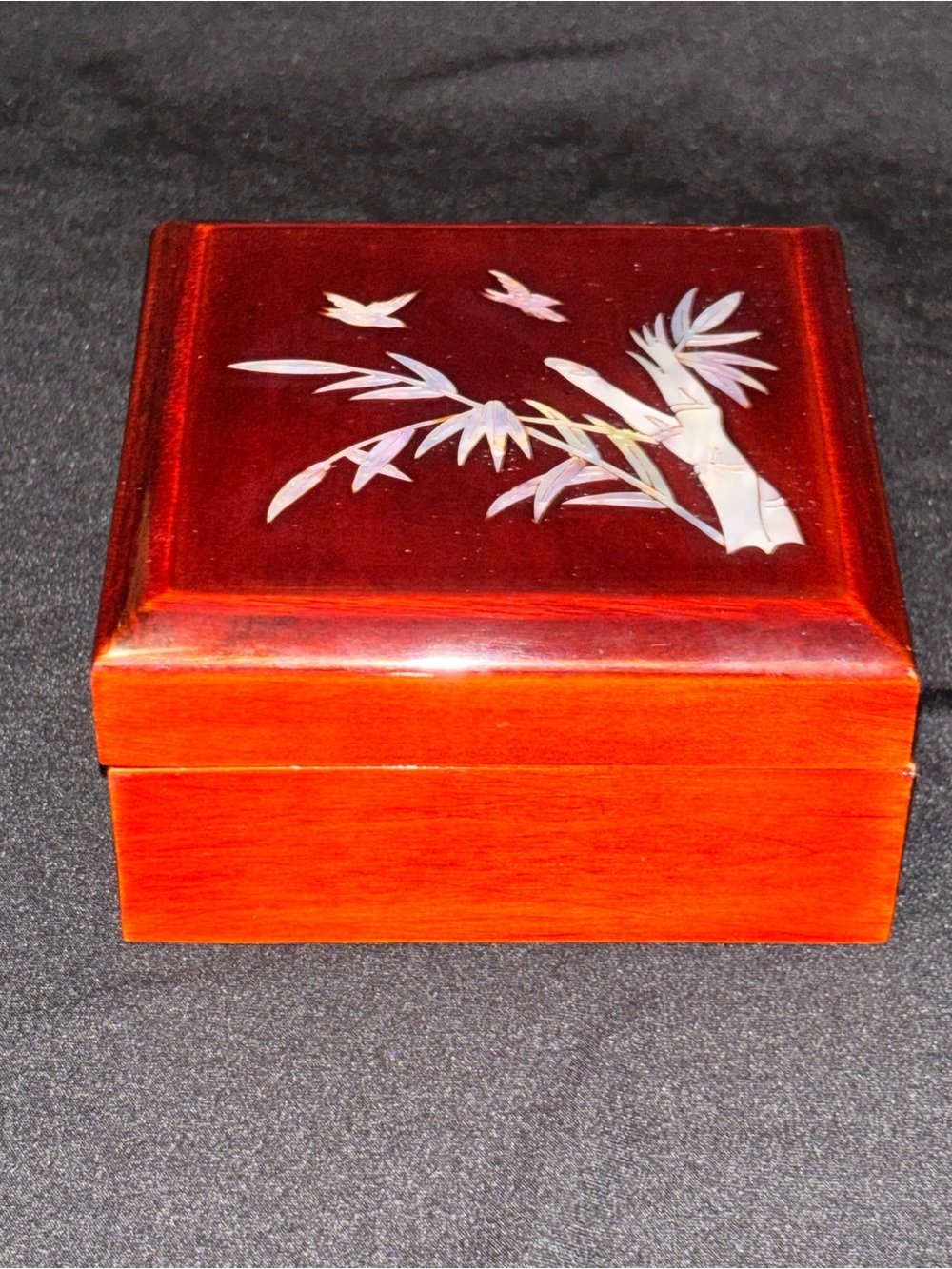 Red Lacquer Wooden Trinket Box w/ Mother of Pearl Design